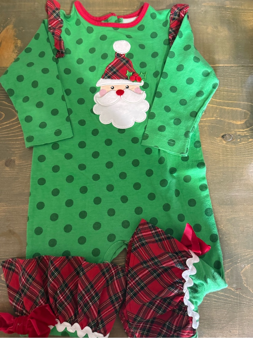 Ricrac and Ruffles Santa Romper size 18 M